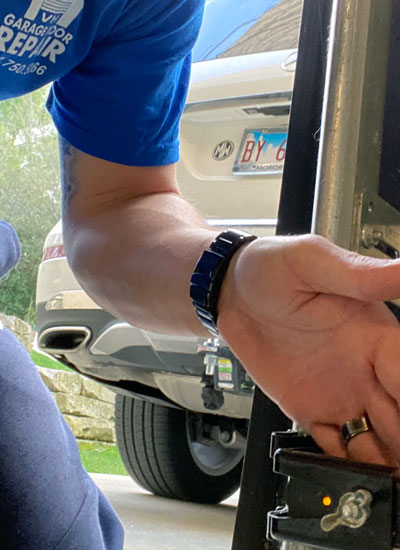 Garage Door Service in Vernon Hills IL Garage Door Repair